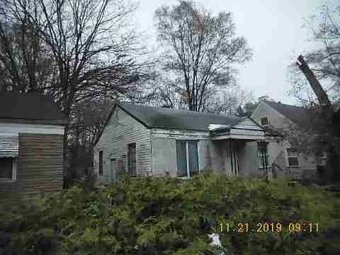 14220 Burt (2)_m.jpg